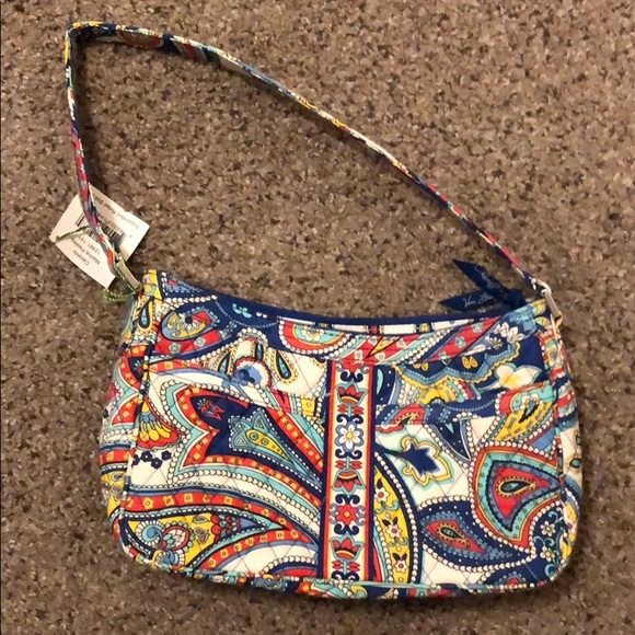 Vera Bradley Handbags - NWT Vera Bradley Purse 👜
